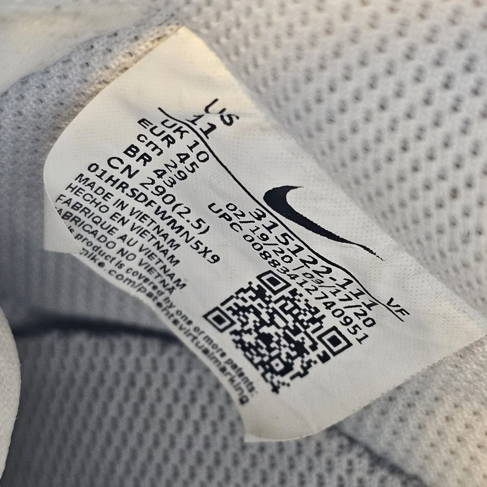 Nike good preowned